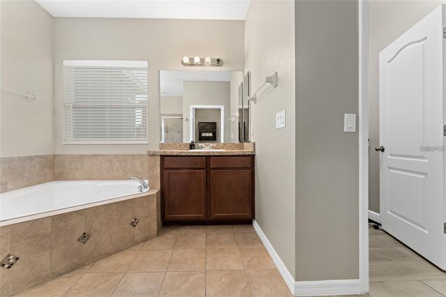 14537 SAN LORENZO DRIVE N, Orlando, FL 32820
