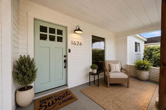 1626 Walton Street, Houston, TX 77009