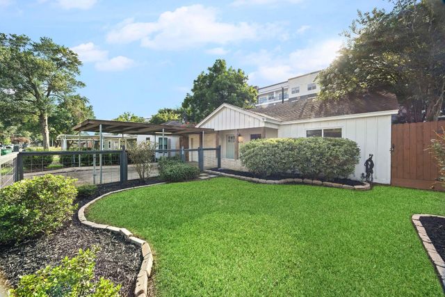 1626 Walton Street, Houston, TX 77009