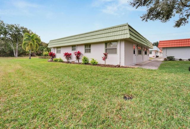 1802 BEDFORD LANE 1, Sun City Center, FL 33573