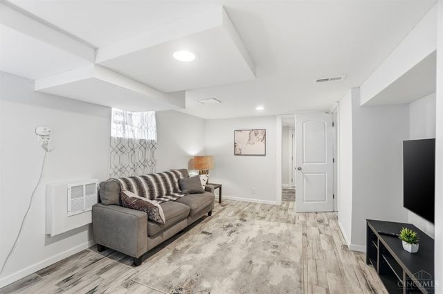 4837 Morse Street, Cincinnati, OH 45226