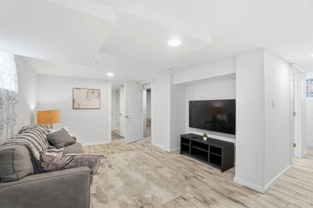 4837 Morse Street, Cincinnati, OH 45226