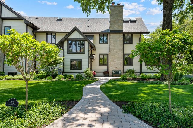320 Melrose Avenue, Kenilworth, IL 60043