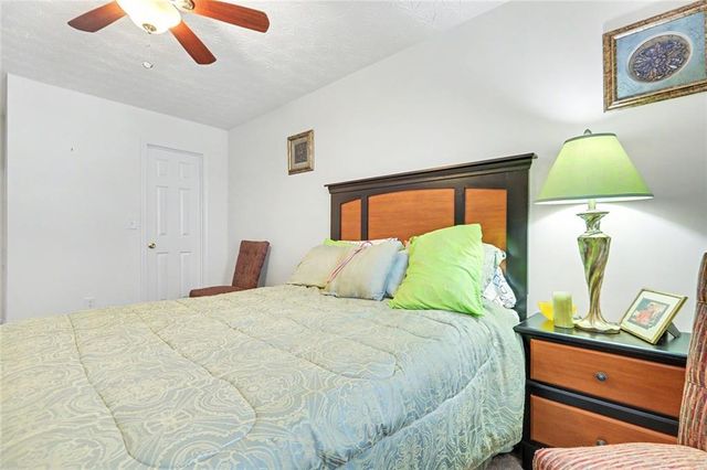 135 Rankin Circle, Mcdonough, GA 30253