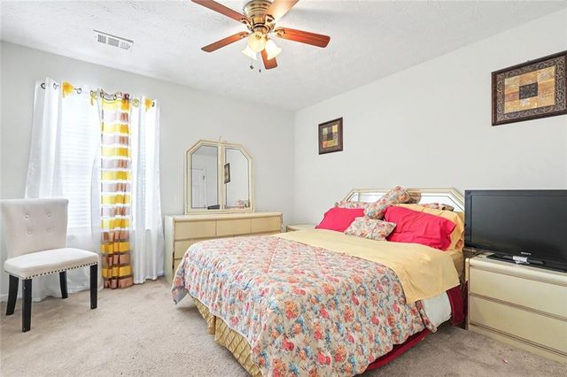 135 Rankin Circle, Mcdonough, GA 30253