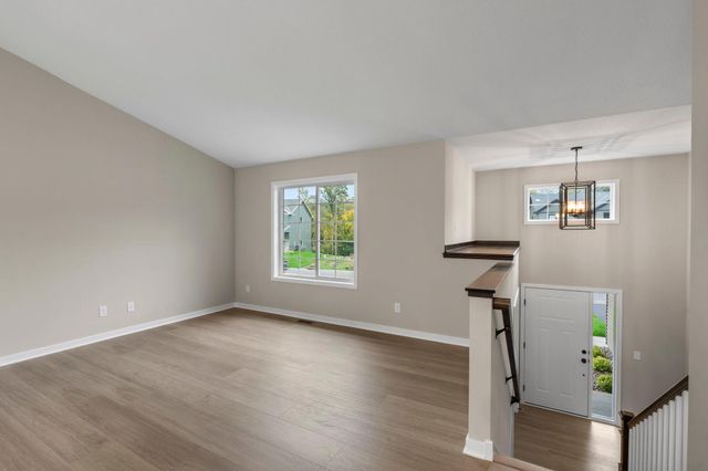 1005 Misty Meadow Boulevard, Buffalo, MN 55313