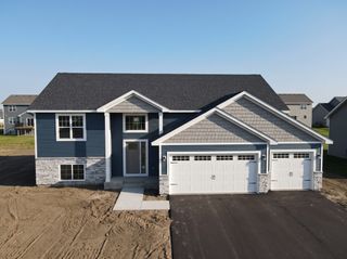 1005 Misty Meadow Boulevard, Buffalo, MN 55313