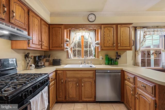 2987 CRANE ST, Vineland, NJ 08361