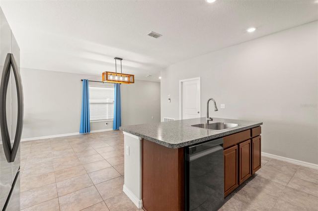 10515 CARLOWAY HILLS DRIVE, Wimauma, FL 33598