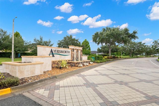 10515 CARLOWAY HILLS DRIVE, Wimauma, FL 33598