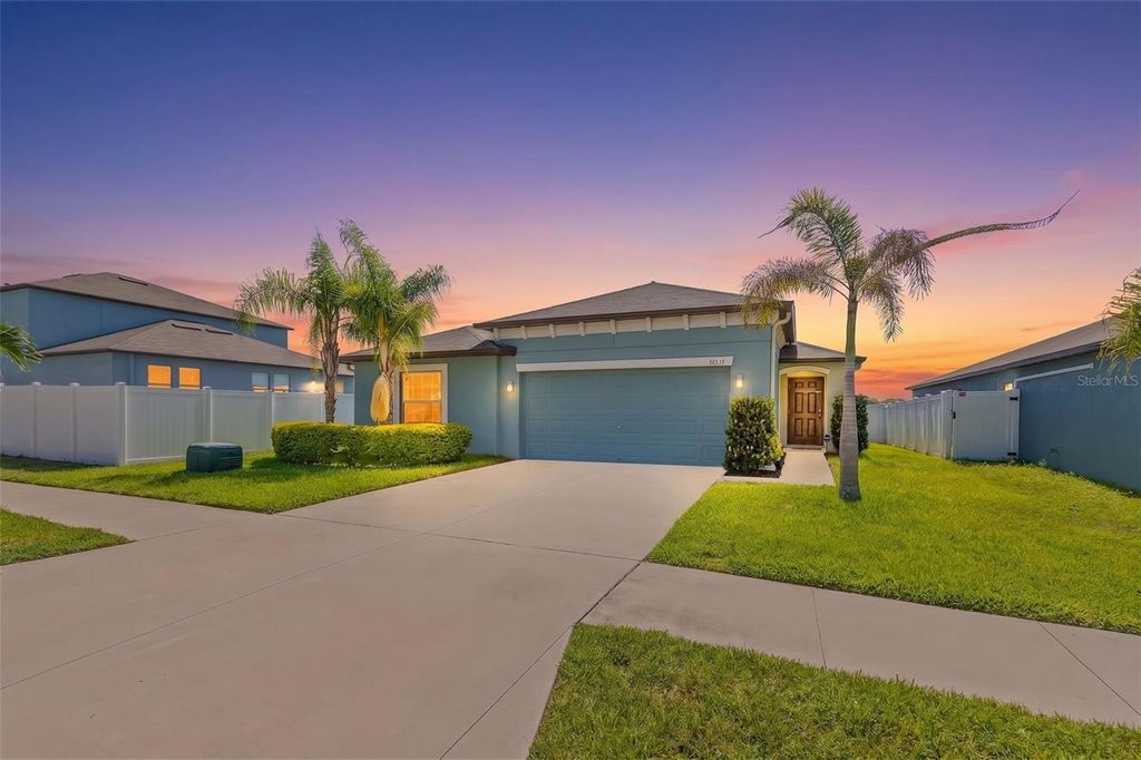 10515 CARLOWAY HILLS DRIVE, Wimauma, FL 33598
