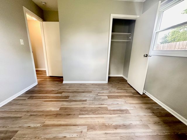 34W744 N James Drive, St. Charles, IL 60174