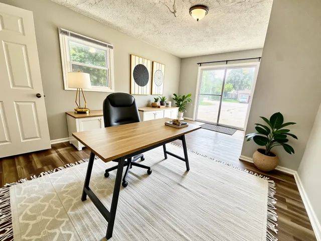 34W744 N James Drive, St. Charles, IL 60174