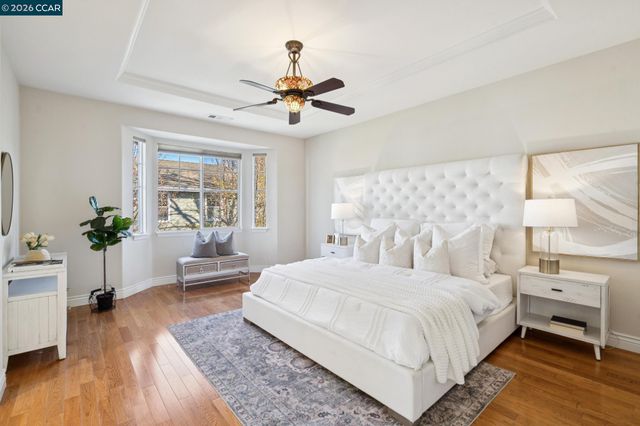 247 Abigail Cir, Danville, CA 94506