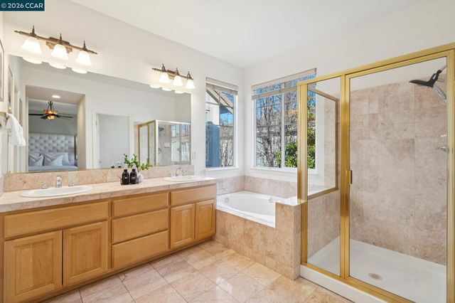 247 Abigail Cir, Danville, CA 94506