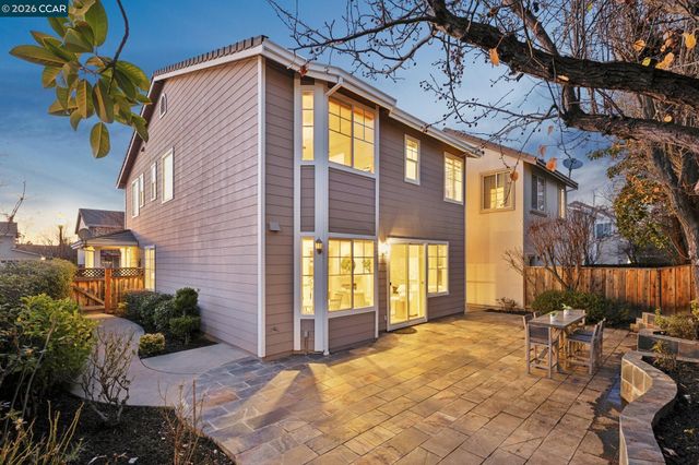 247 Abigail Cir, Danville, CA 94506