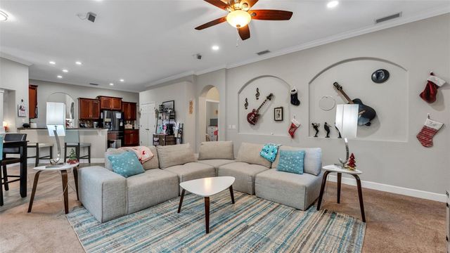 227 VIOLA DRIVE, Auburndale, FL 33823