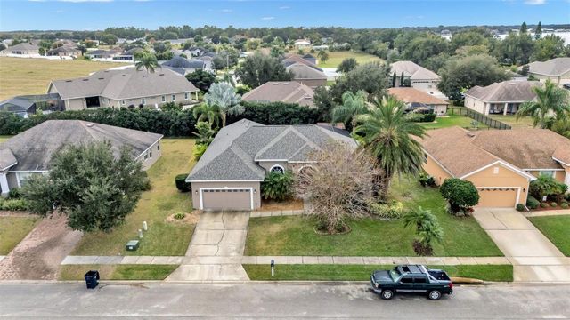 227 VIOLA DRIVE, Auburndale, FL 33823