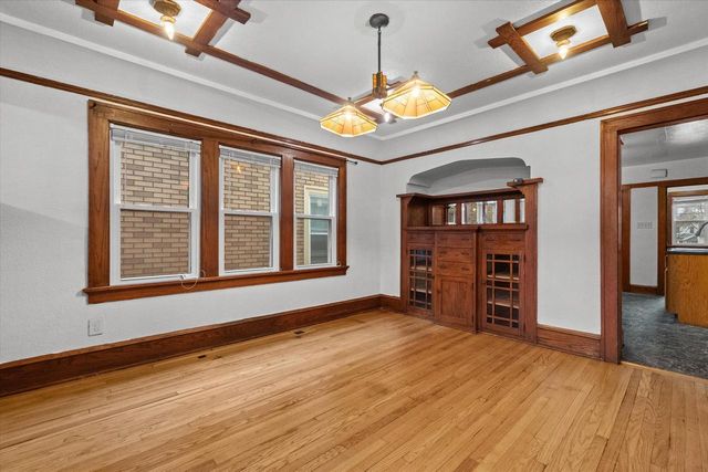 2665 S 29th STREET, Milwaukee, WI 53215