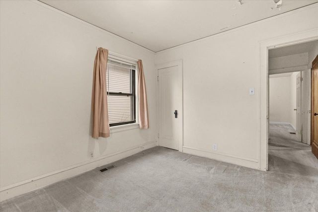 2665 S 29th STREET, Milwaukee, WI 53215