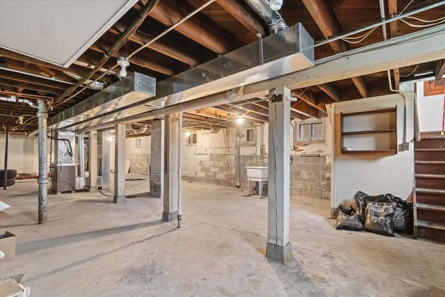 2665 S 29th STREET, Milwaukee, WI 53215