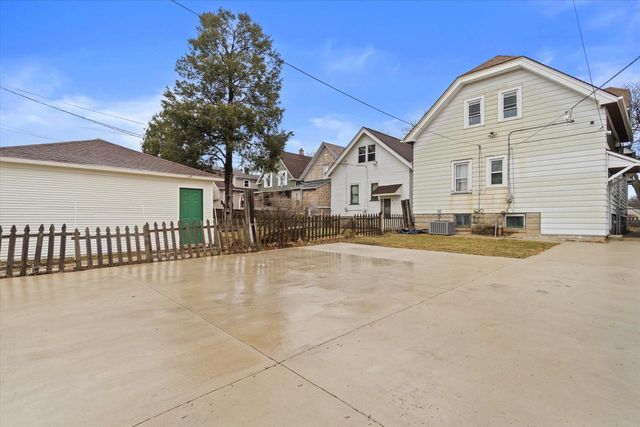 2665 S 29th STREET, Milwaukee, WI 53215