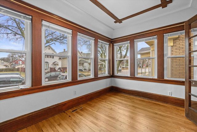 2665 S 29th STREET, Milwaukee, WI 53215