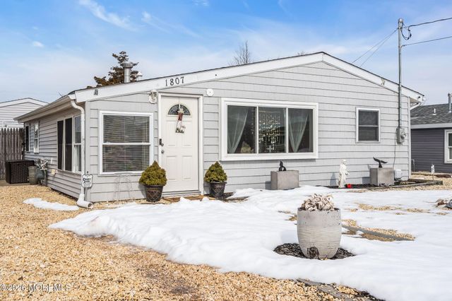 1807 Beach Boulevard, Forked River, NJ 08731