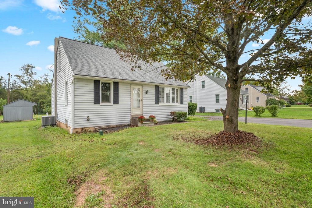 162 MAPLE AVE #, COLLEGEVILLE, PA 19426 — photo 2