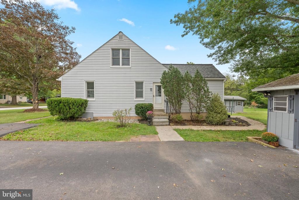 162 MAPLE AVE #, COLLEGEVILLE, PA 19426 — photo 4