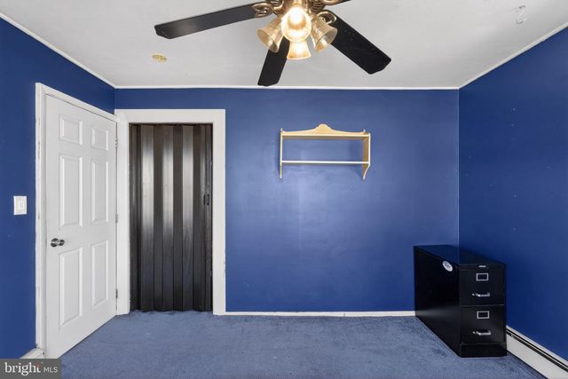 103 DAFFODIL LN, Levittown, PA 19055