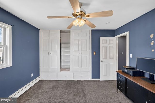 103 DAFFODIL LN, Levittown, PA 19055