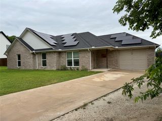 619 Mansfield Road, Cleburne, TX 76031