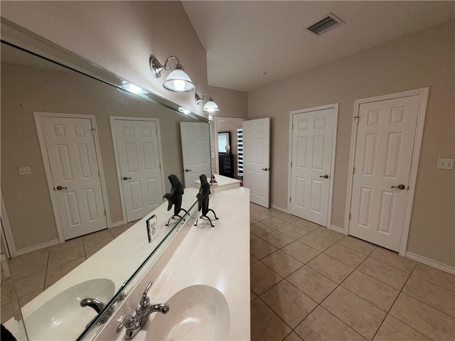 15806 Lindo, Corpus Christi, TX 78418