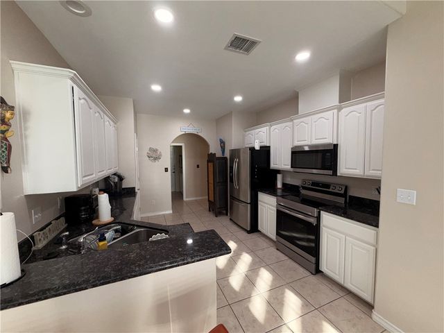 15806 Lindo, Corpus Christi, TX 78418