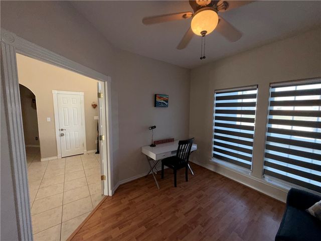 15806 Lindo, Corpus Christi, TX 78418