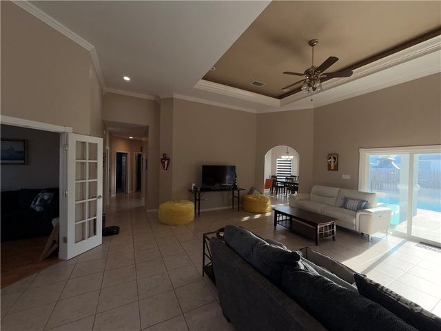 15806 Lindo, Corpus Christi, TX 78418