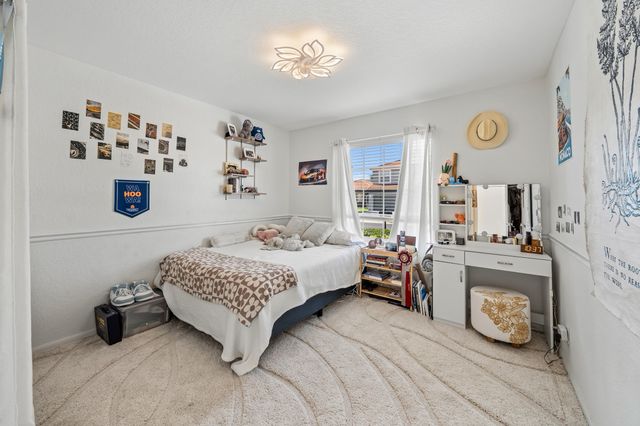 3817 Miramontes Circle, Wellington, FL 33414