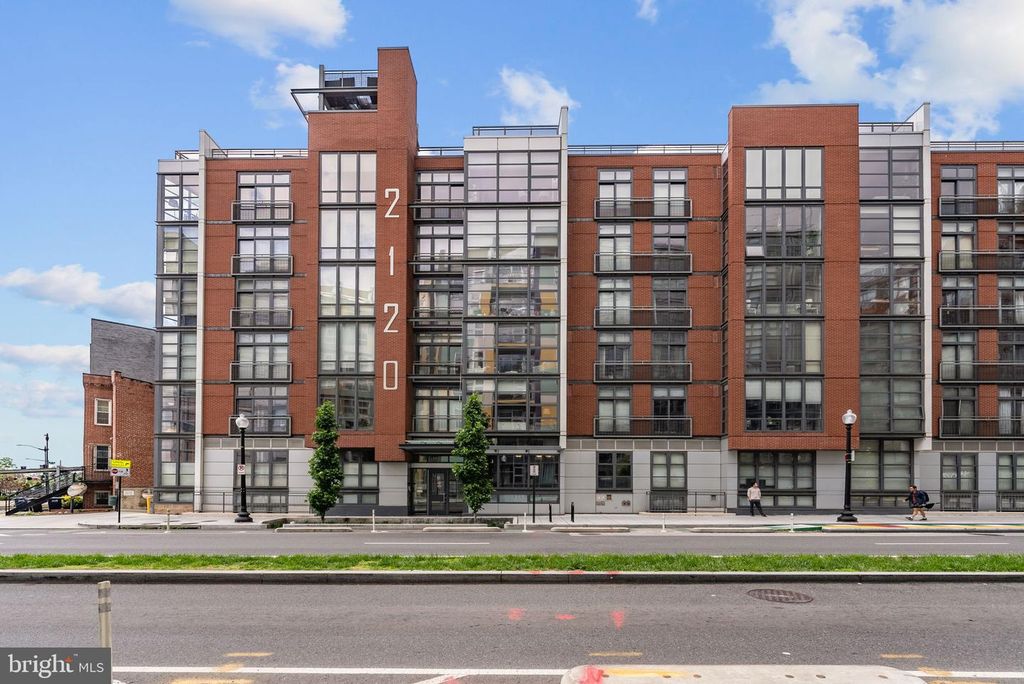 2120 VERMONT AVE NW #411, Washington, DC 20001