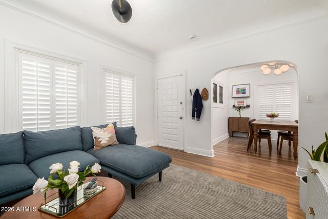 1109 W LYNWOOD Street, Phoenix, AZ 85007