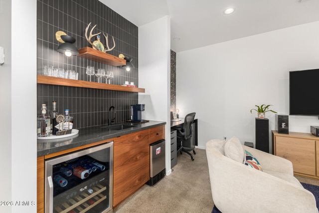 1109 W LYNWOOD Street, Phoenix, AZ 85007