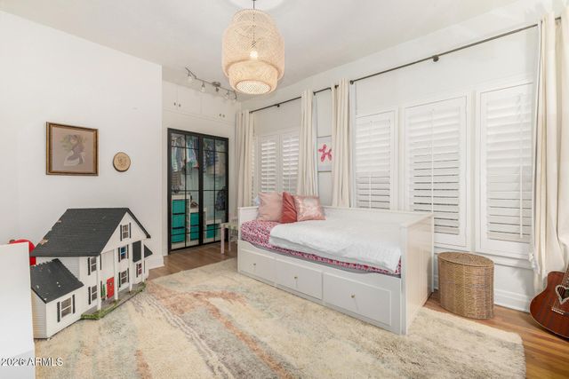 1109 W LYNWOOD Street, Phoenix, AZ 85007