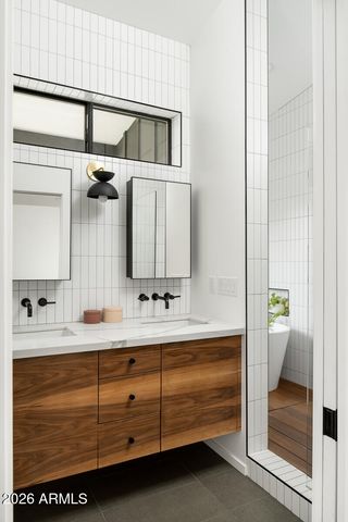 1109 W LYNWOOD Street, Phoenix, AZ 85007