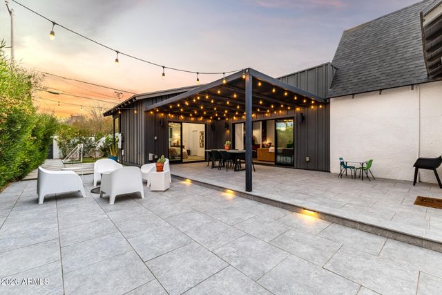 1109 W LYNWOOD Street, Phoenix, AZ 85007