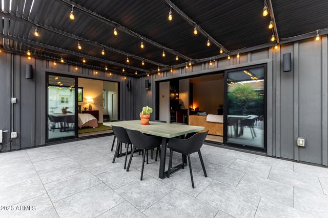 1109 W LYNWOOD Street, Phoenix, AZ 85007