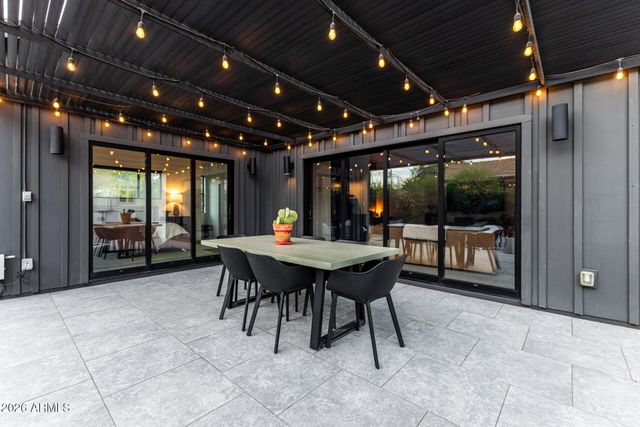 1109 W LYNWOOD Street, Phoenix, AZ 85007