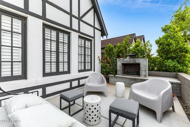 1109 W LYNWOOD Street, Phoenix, AZ 85007