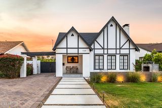 1109 W LYNWOOD Street, Phoenix, AZ 85007