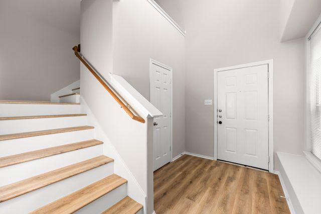 211 N Burberry Park Circle, The Woodlands, TX 77382