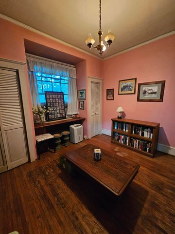 117 Shallowford Road, Chattanooga, TN 37404